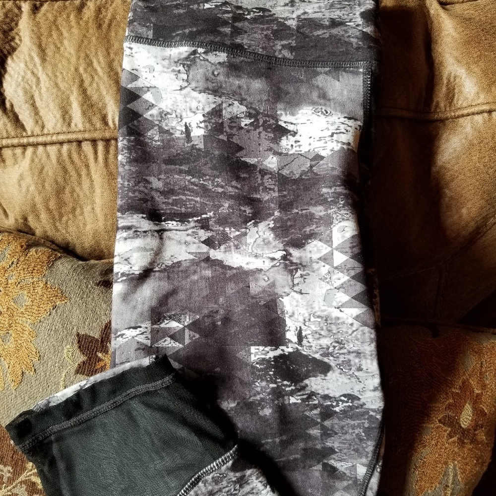 Zobha yoga pants med